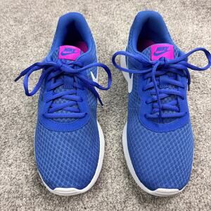 Nike Tanjun Running Shoes Women's 9